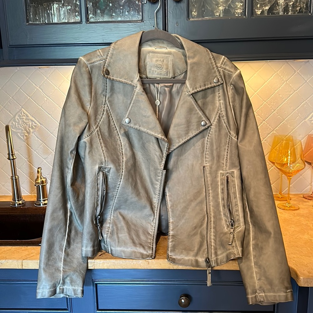 Max studio jacket - Medium